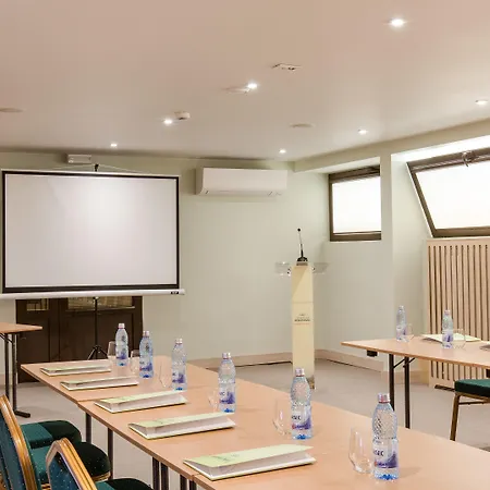 Hotel Herastrau 3*