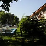 Hotel Herastrau