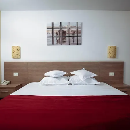 Herastrau Hotell 3*