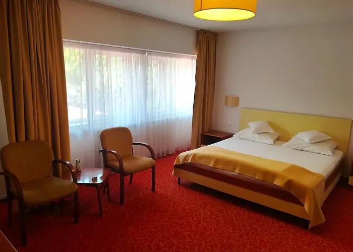 Herastrau Готель