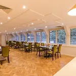 Herastrau Hotel