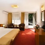 Herastrau Hotel 3*